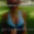 Girls masturbating