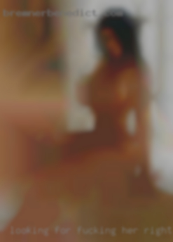 Looking for FWB for casual fucking her right now fun.