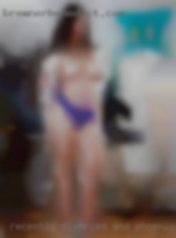 Recently divorced and looking in Phoenix for a fwb.
